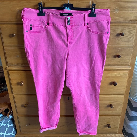 plus size pink jeggings